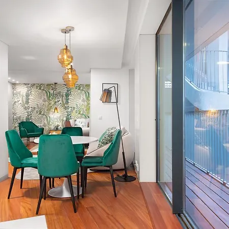 Apartment Stylish At Bolhao Porto