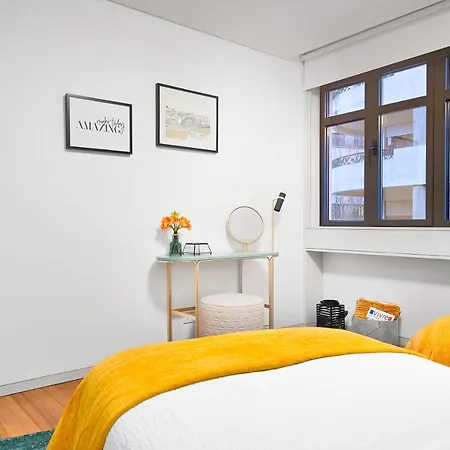 Stylish At Bolhao Apartment
